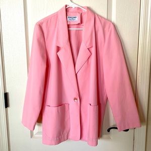 The coolest hot pink vintage blazer